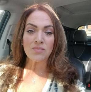 Meet your Posher, Debra